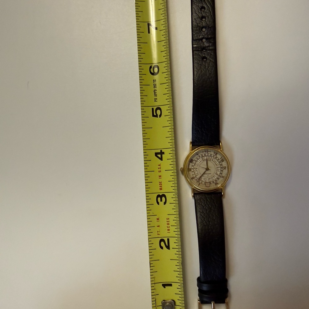 Movado Ladies Watch - Picture 8 of 10